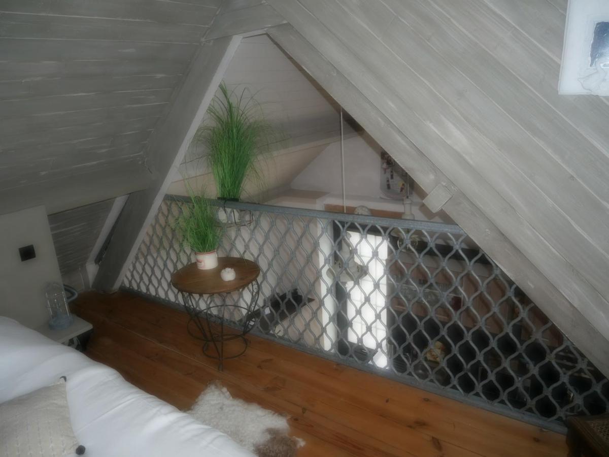 La Cabane Du Chasseur Flines-Les-Mortagne Ngoại thất bức ảnh